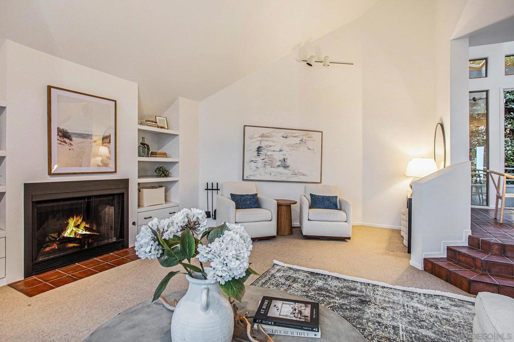 Del Mar - Residential