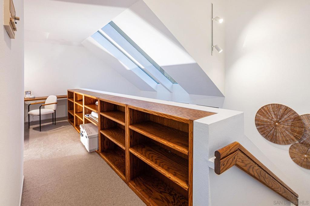 Del Mar - Residential