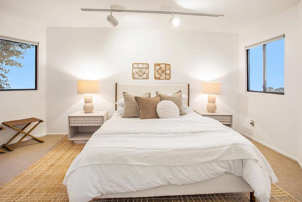 Del Mar - Residential