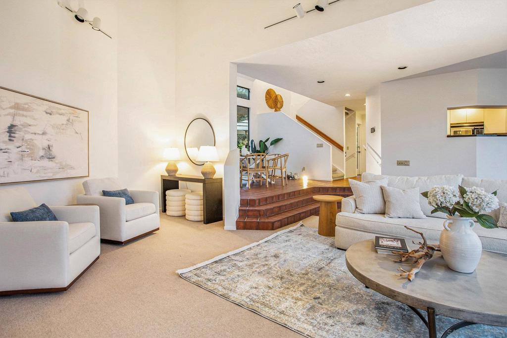 Del Mar - Residential