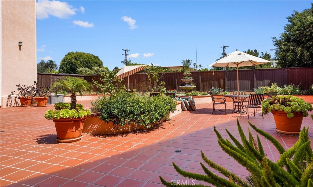 2035 4th street ST 202C, Santa Monica CA 90405