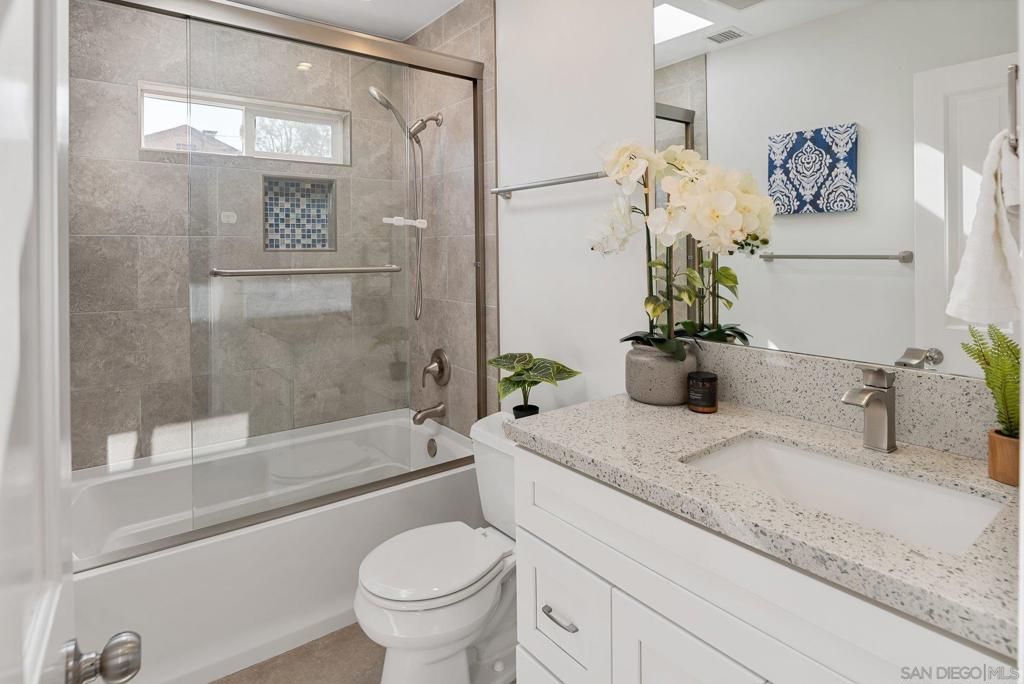 listing image 130727738325721714322