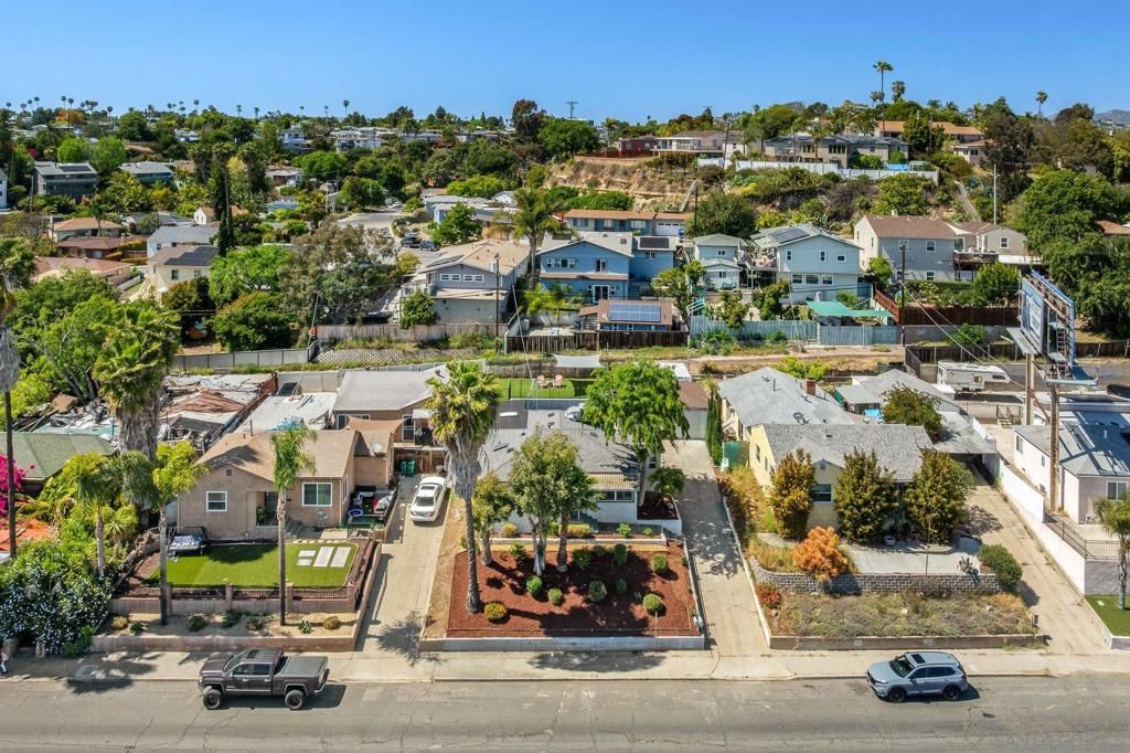 listing image 130721948719672976359