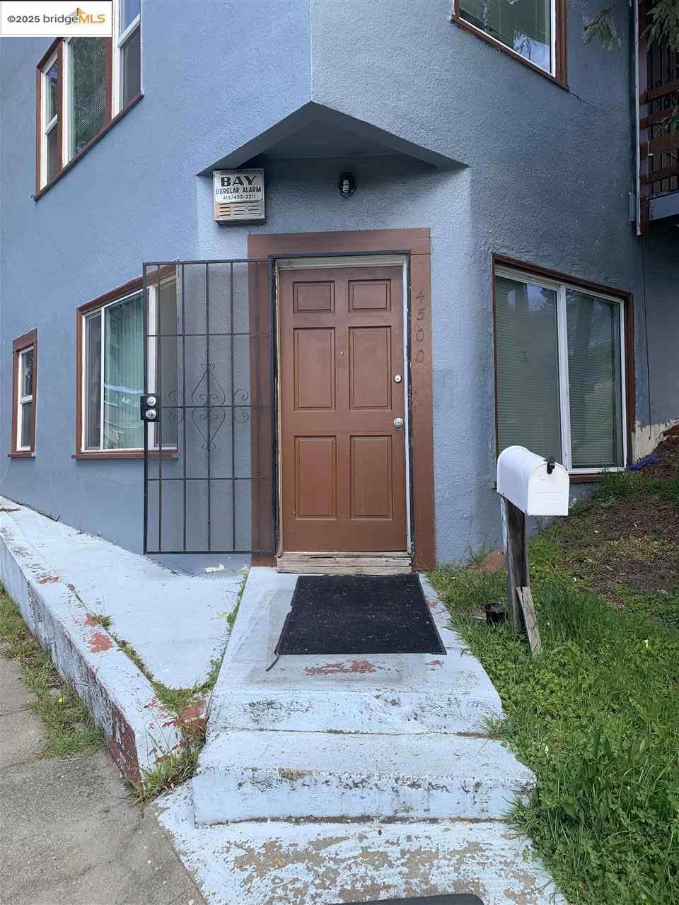 LAURELDICT - Residential Lease