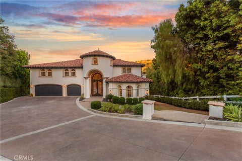 Photo of 30 Saddlebow RD, Bell Canyon, CA 91307 (MLS # SR26149530)