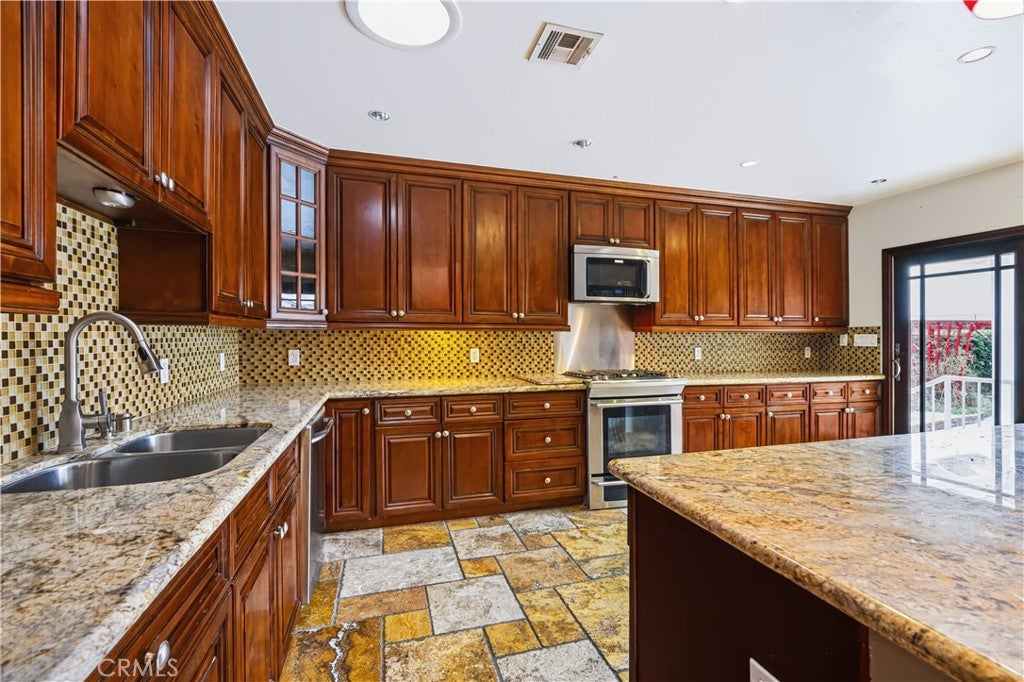 15048 Dunton Drive