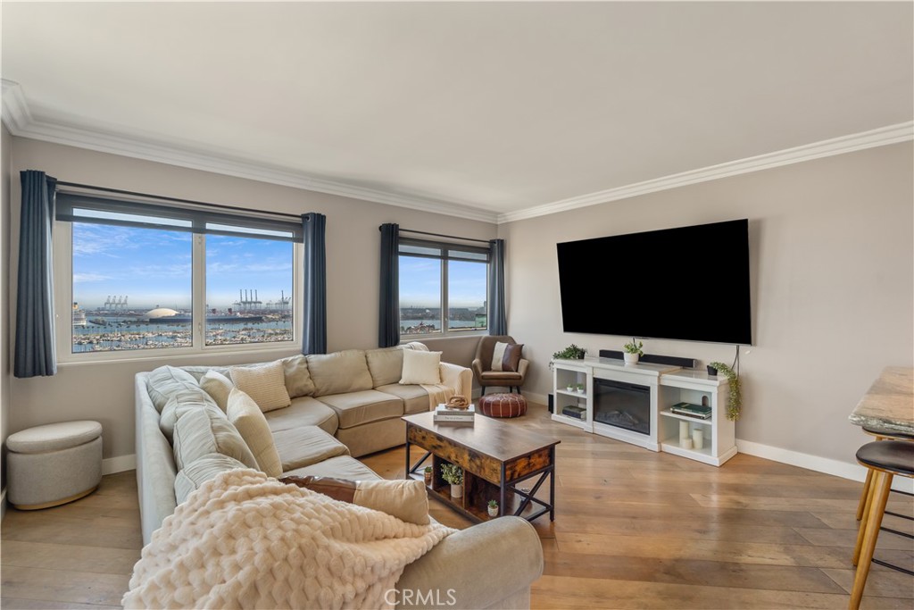 525 E Seaside Way 1909