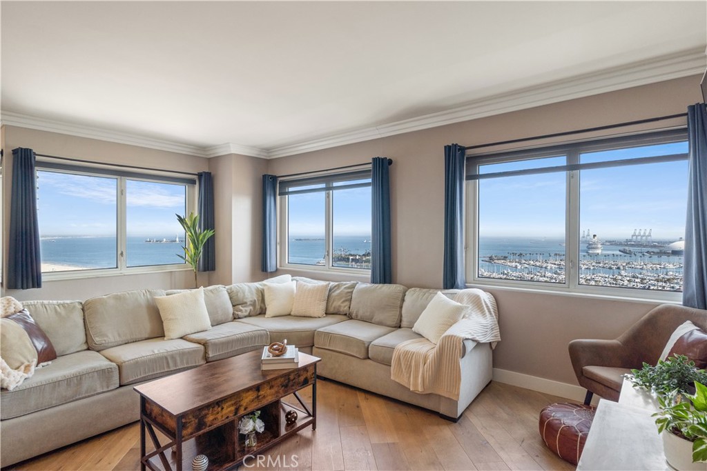 525 E Seaside Way 1909