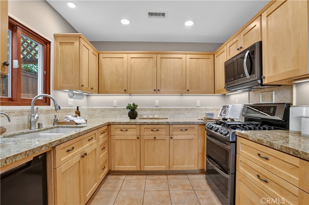 1706 E Ocean Boulevard, Newport Beach CA 92661 - Photo 22