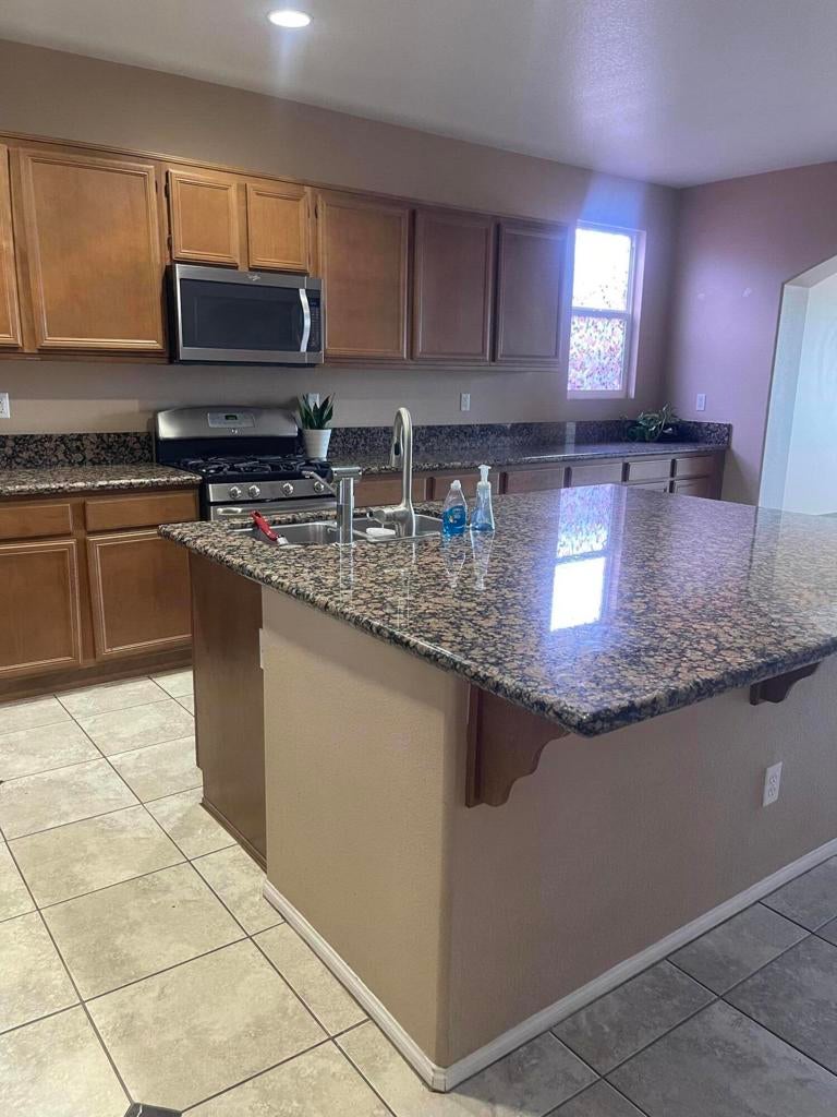 82796 Mount Riley Drive