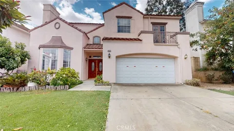MLS: SR26117411