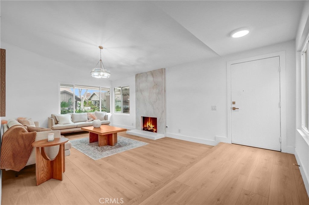 14332 Pinewood Road, Tustin CA 92780 - Photo 10