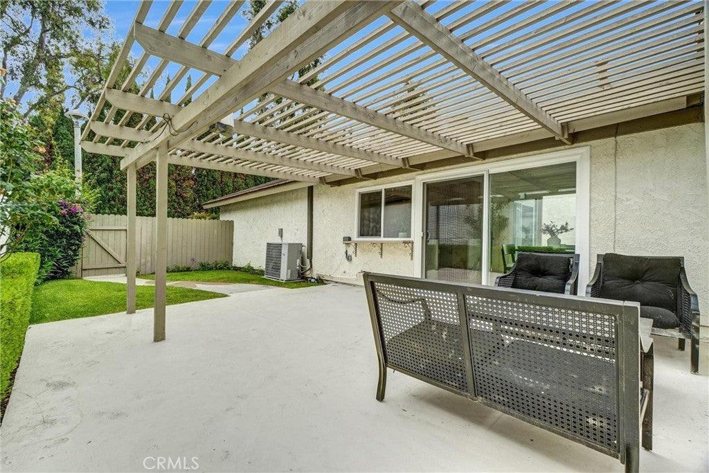 14332 Pinewood Road, Tustin CA 92780 - Photo 39