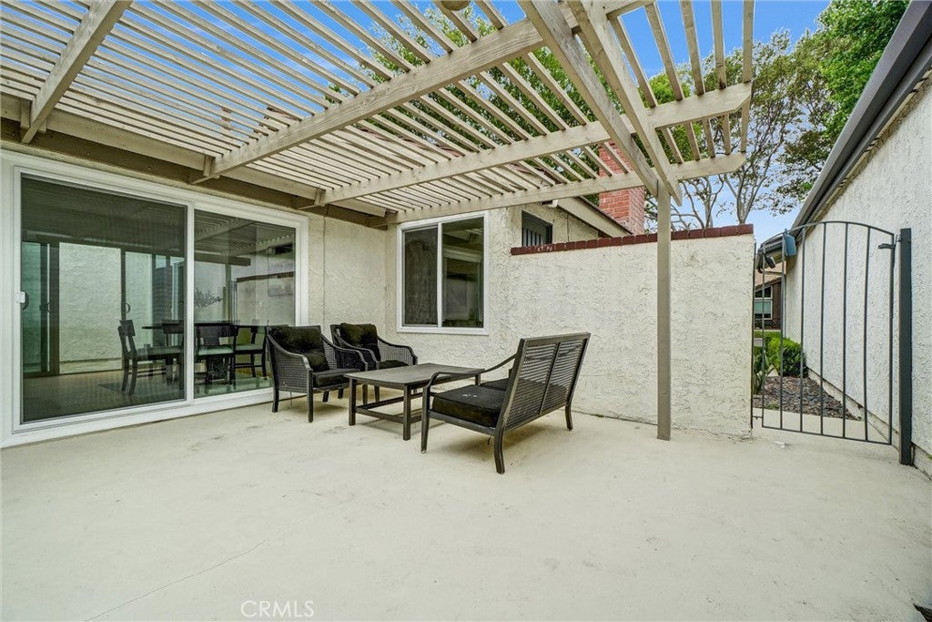 14332 Pinewood Road, Tustin CA 92780 - Photo 40