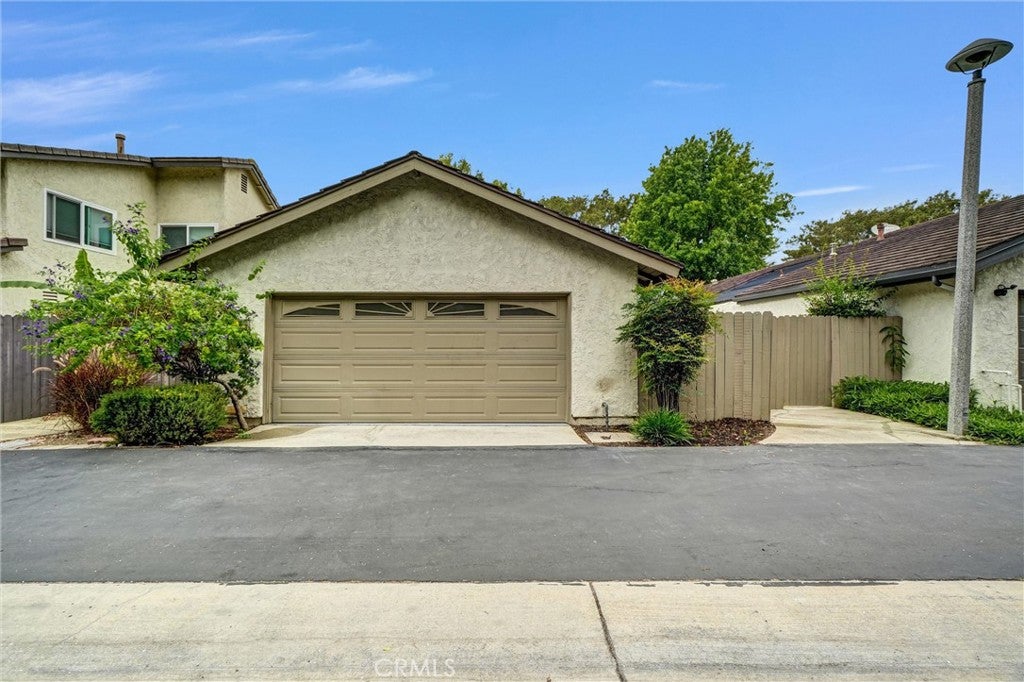 14332 Pinewood Road, Tustin CA 92780 - Photo 44