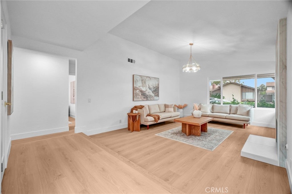 14332 Pinewood Road, Tustin CA 92780 - Photo 9