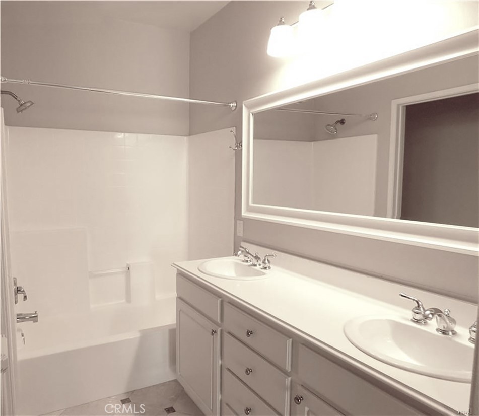 Passeggio (PASG) - Residential Lease