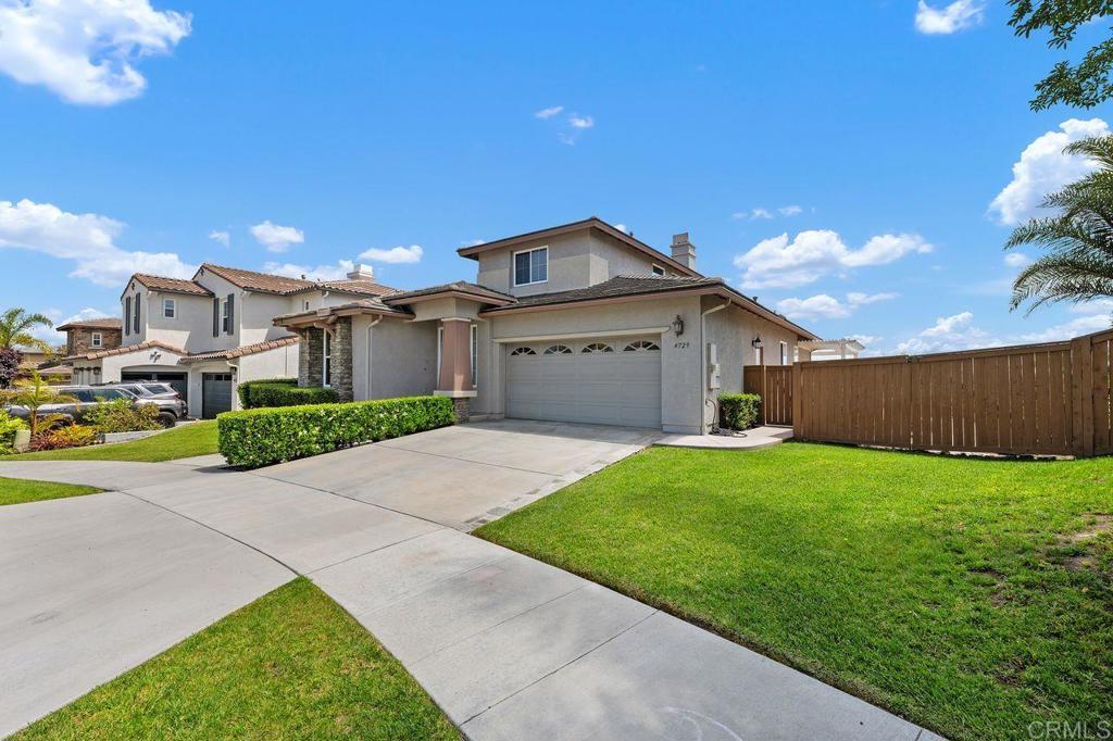 4729 Crater Rim Road