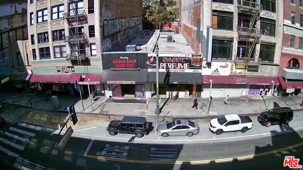 523 & 525 S Broadway
