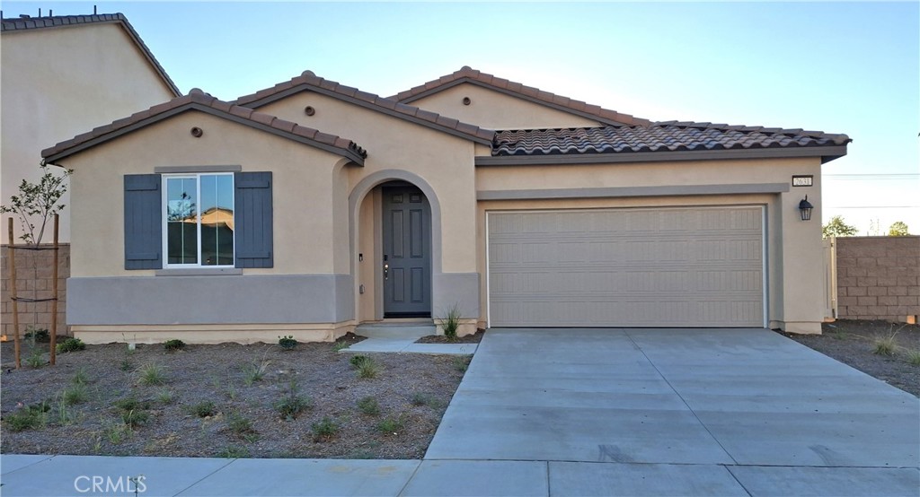 Photo 1 of 4 — 2631 Moonshimmer Street, Hemet, CA 92543
