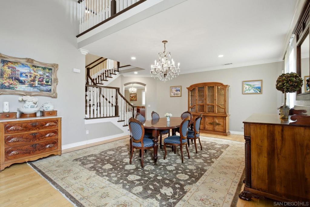 43084 Knightsbridge Way