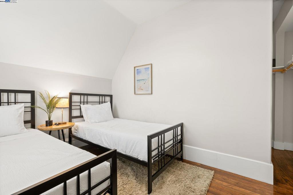 SAN ANTONIO - Residential