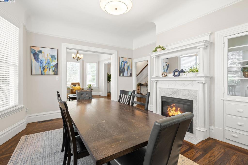 SAN ANTONIO - Residential