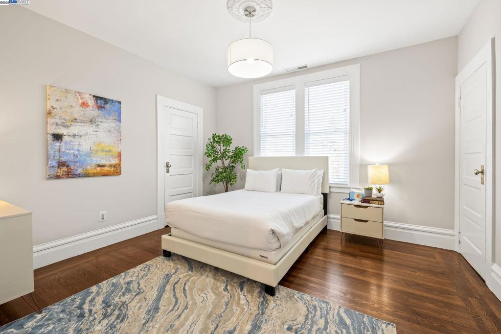 SAN ANTONIO - Residential