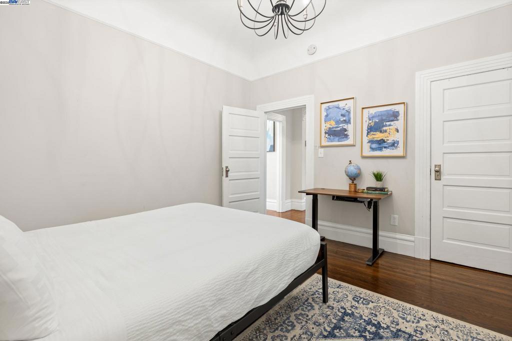 SAN ANTONIO - Residential