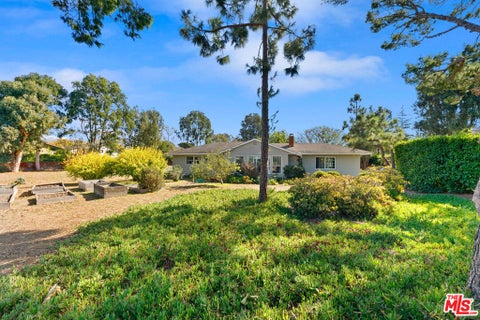Photo of 29242 Heathercliff Road, Malibu, CA 90265 (MLS # 26868881)
