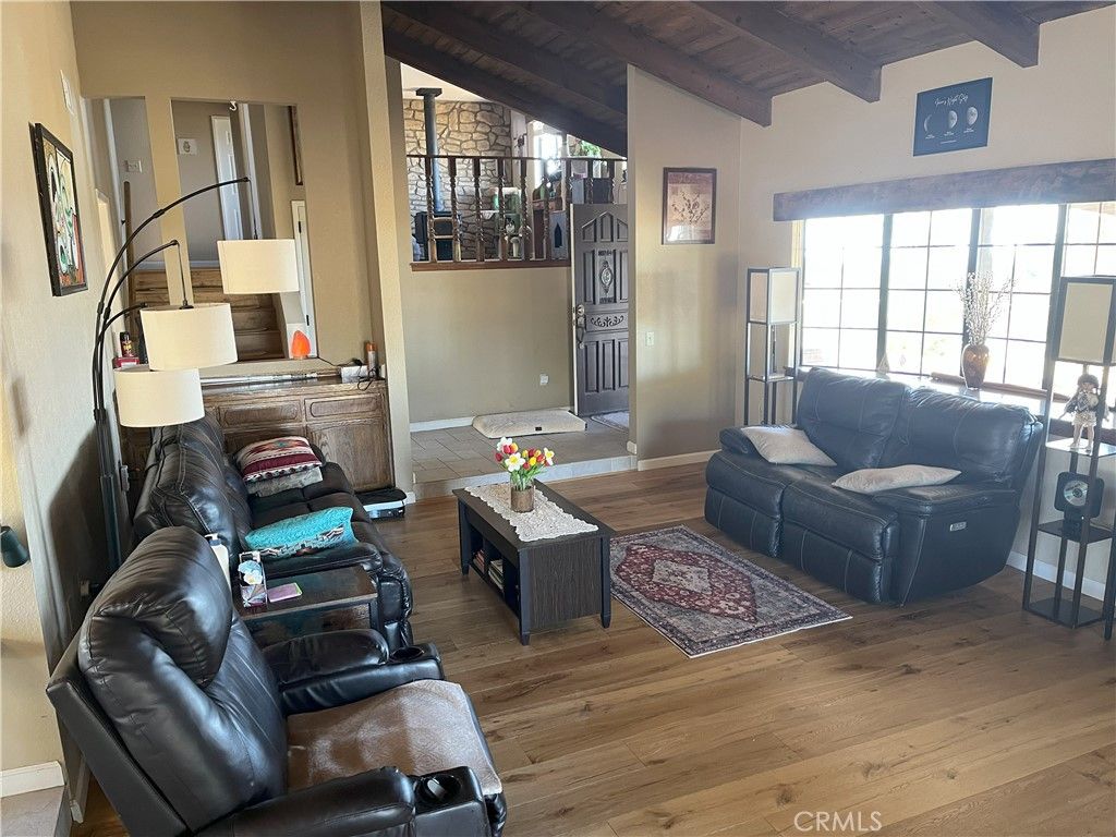 listing image 130721158151664635230