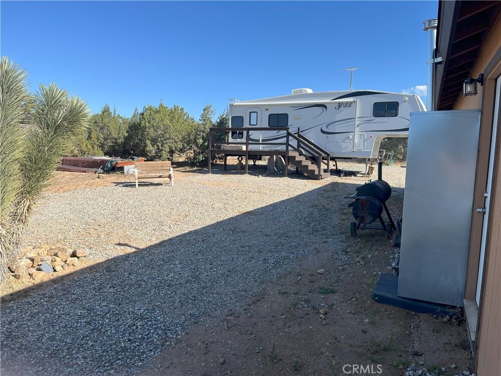 listing image 130723658160880624341