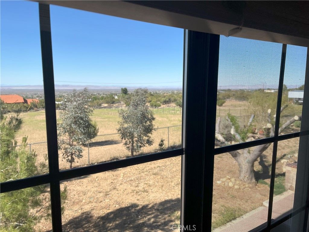 listing image 130724809982718965027