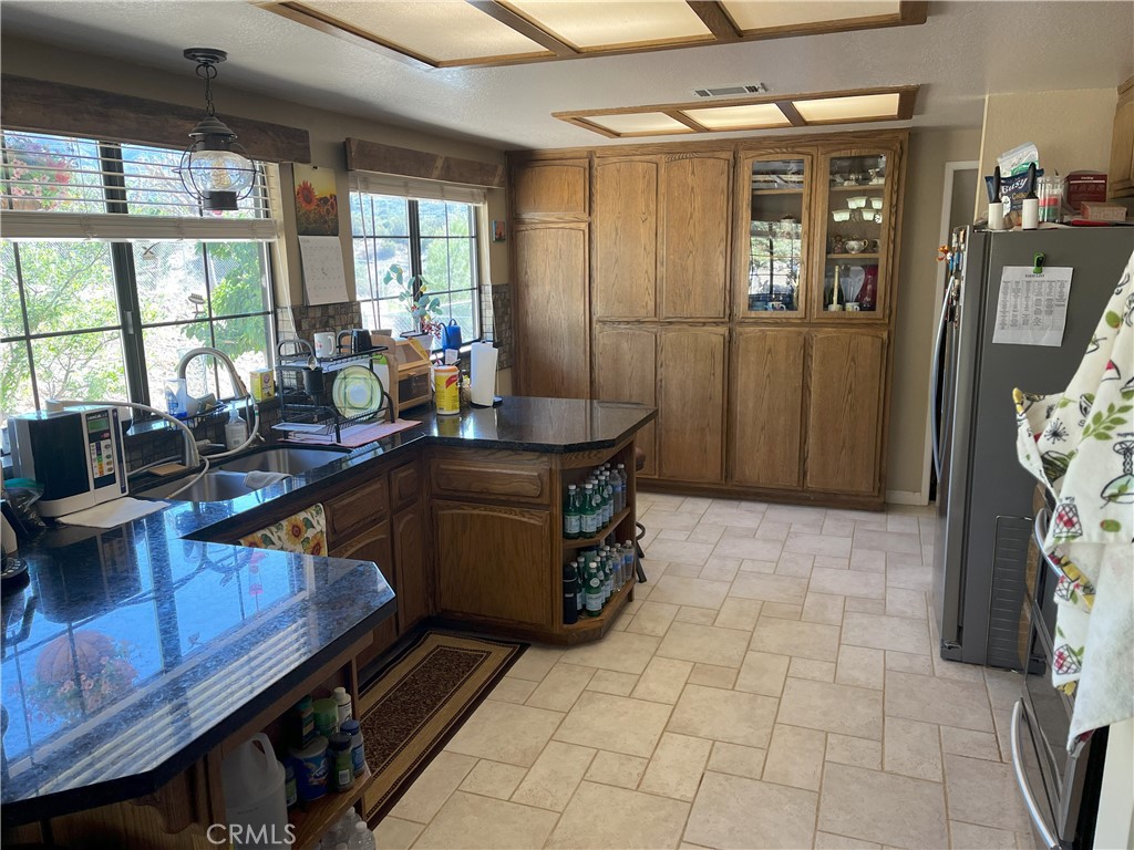 984 Pinon Road