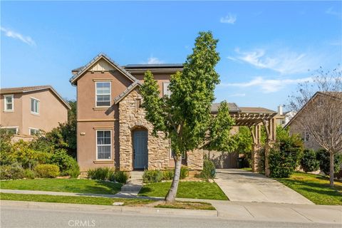 Photo of 687 E Lemon Swirl, Azusa, CA 91702 (MLS # WS26028975)
