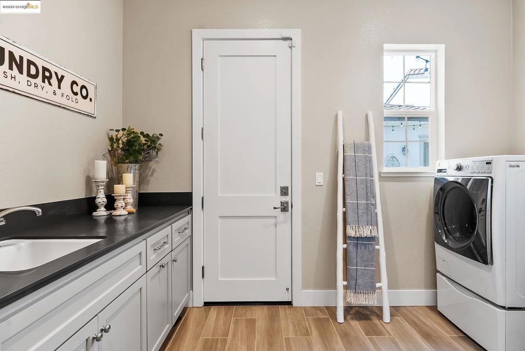 BRENTWOOD - Residential