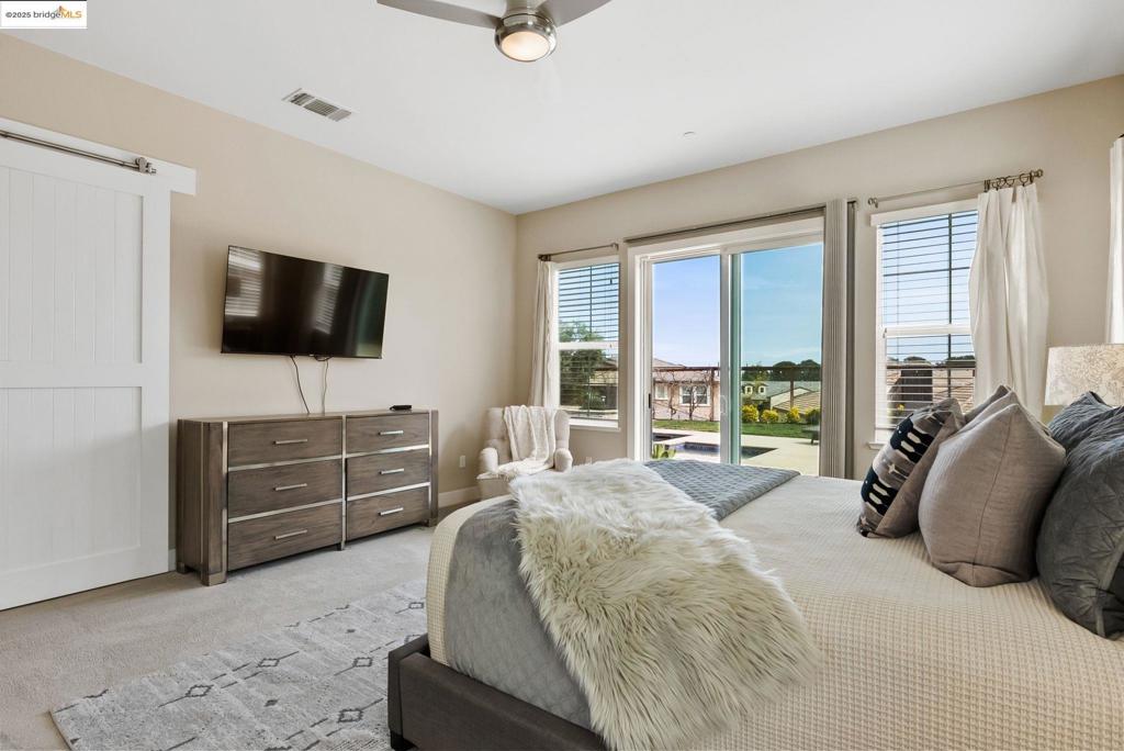 BRENTWOOD - Residential