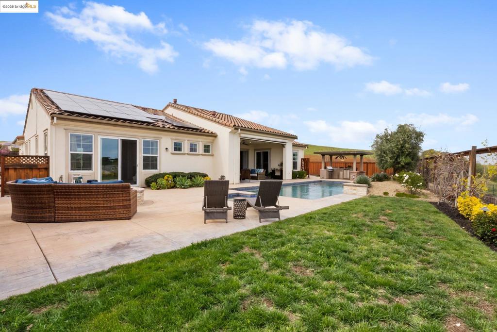 BRENTWOOD - Residential