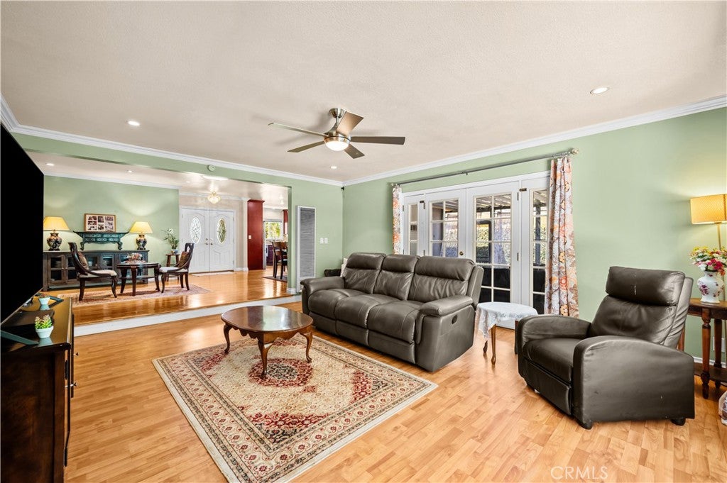 6741 E Huntdale