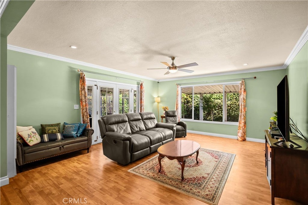6741 E Huntdale