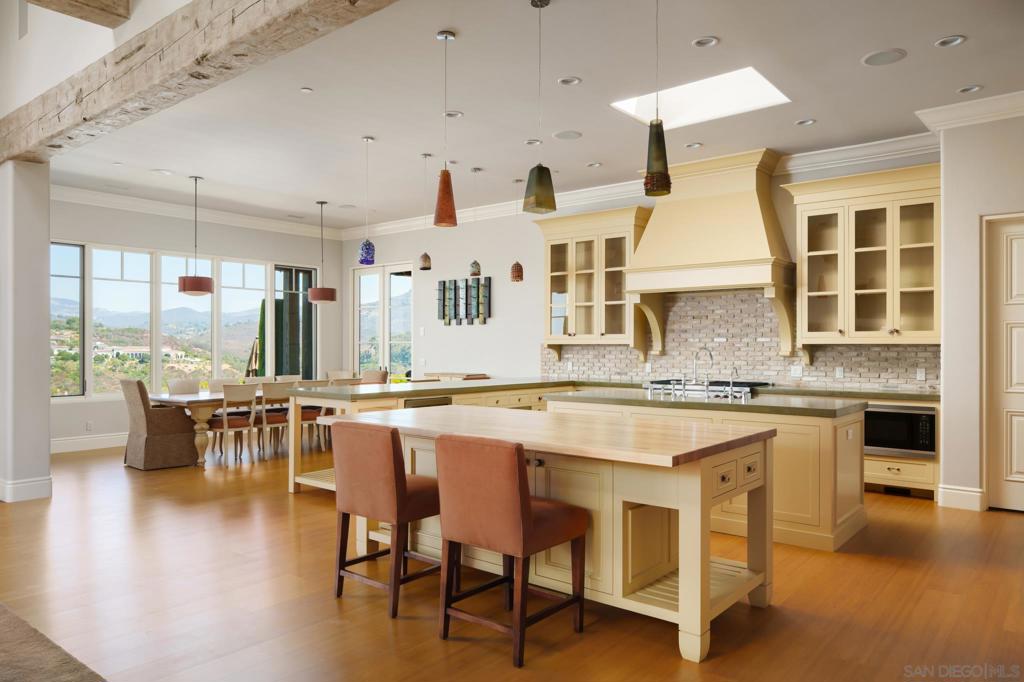 Rancho Santa Fe - Residential