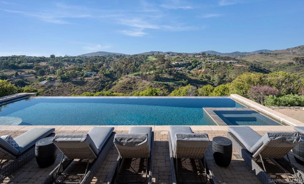 Rancho Santa Fe - Residential