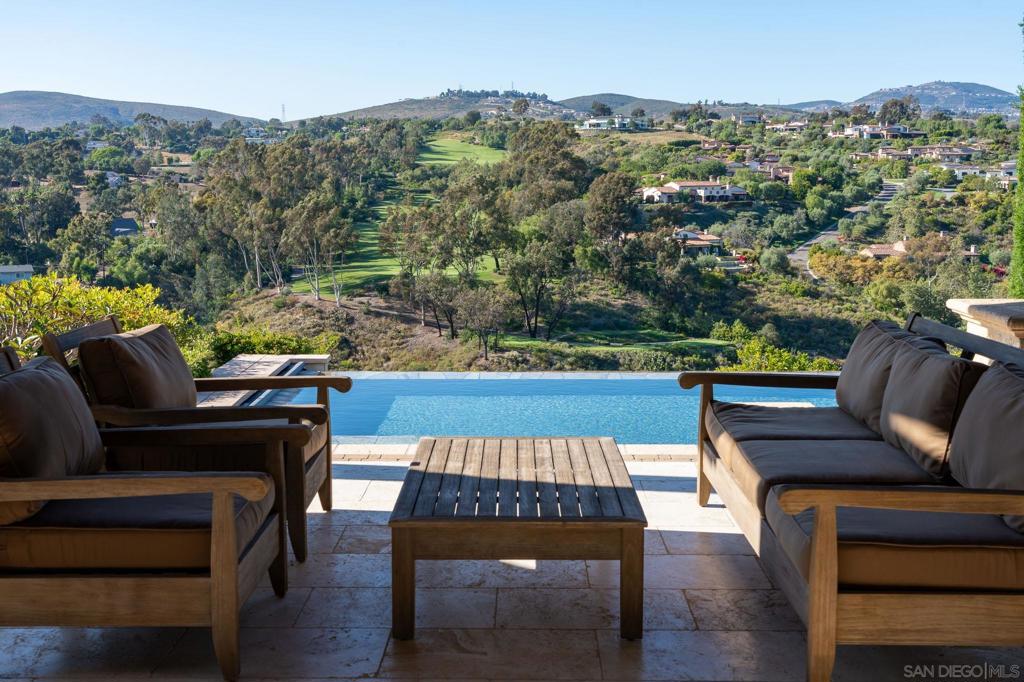 Rancho Santa Fe - Residential