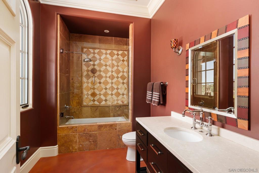 Rancho Santa Fe - Residential