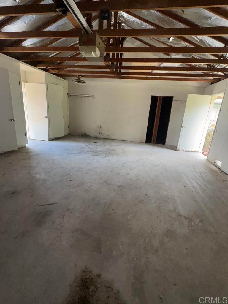 2829 Golfview Drive