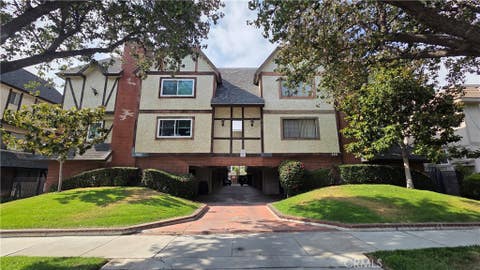 Photo of 659 Alexander ST, Glendale, CA 91203 (MLS # CV26166844)