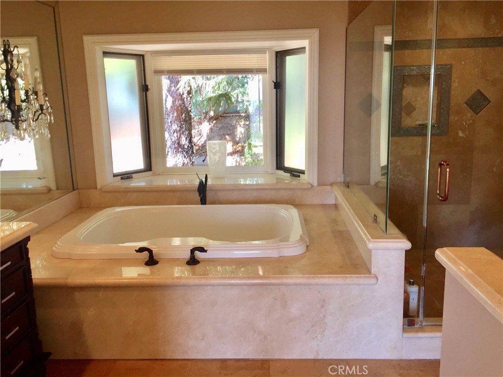 11393 La Vereda Drive