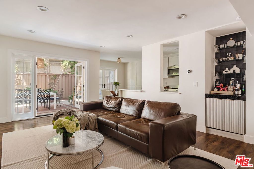 Photo of 1010 Palm Avenue #106, West Hollywood, CA 90069 (MLS # 25586703)
