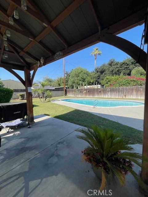 2807 Lincoln Drive