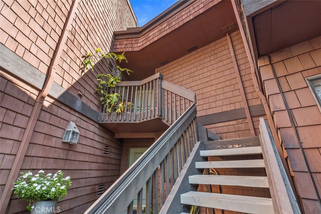 2785 Pine Creek Cir